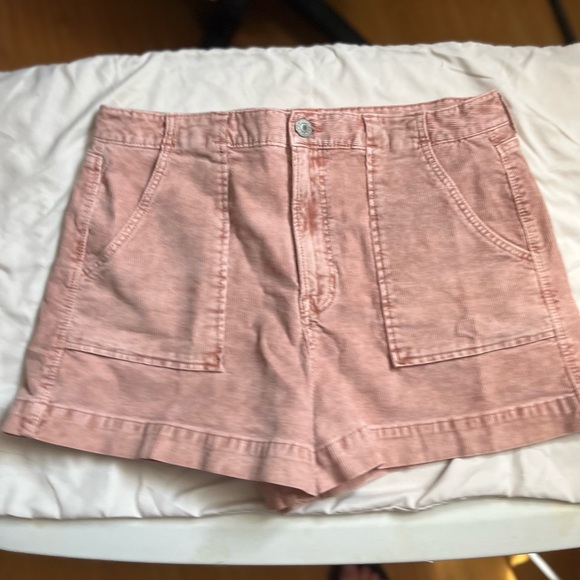 AE Hi Rise Corduroy Short Size 14 - Picture 2 of 2